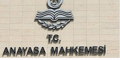 Anayasa Mahkemesi, Sendikamızın Aldığı Karar Doğrultusunda Gerçekleştirilen ‘Uyarı Grevi’ Eylemine Katılan Üyemizin Disiplin Cezasıyla Cezalandırılmasını ‘Sendikal Hakkın İhlali’ Olarak Nitelendirdi