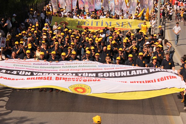 4+4+4’e Karşı Geleceklerine, Umutlarına Sahip Çıkanlar Buluştu!