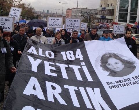 Hekimler ve Sağlık Emekçileri Meslektaşları İçin İş Bıraktı