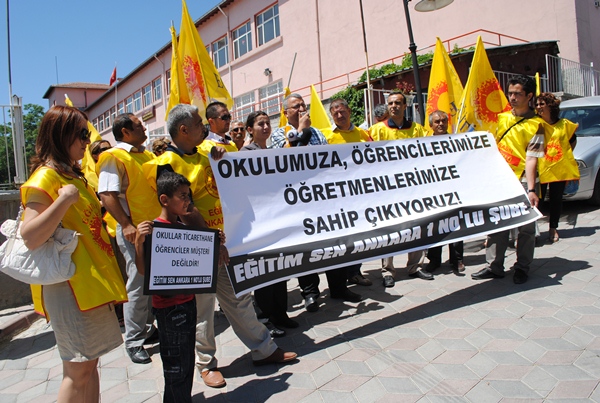 Okullarımıza, Öğrencilerimize ve Öğretmenlerimize Sahip Çıkıyoruz!