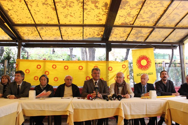 Üniversiteye ve Üniversite Bileşenlerinin Haklarına Saldırıya Geçit Vermeyeceğiz!