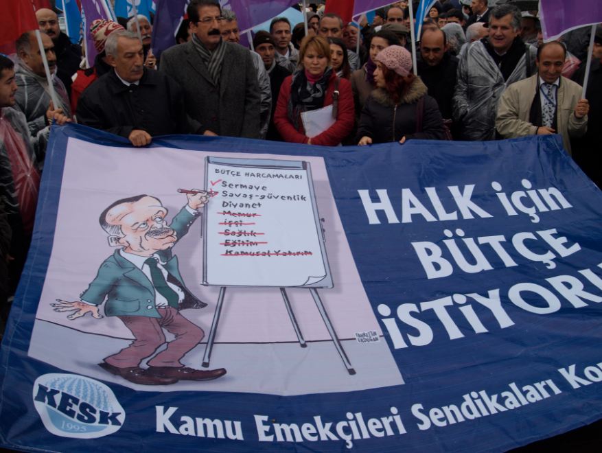 2014 Yılı Eğitim Bütçesi Eğitimin Temel İhtiyaçlarını Karşılamaktan Uzaktır! Eğitime Yeterli Bütçe, Okullara İhtiyacı Kadar Ödenek İstiyoruz!