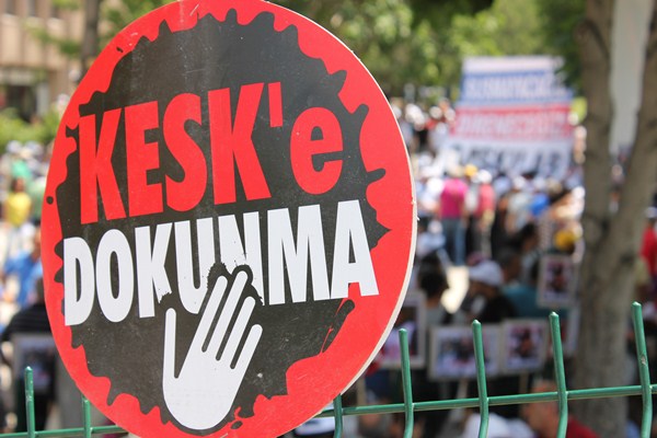 AKP’nin Gözaltı Düzenine Boyun Eğmeyeceğiz! Gözaltına Alınan Arkadaşlarımız Derhal Serbest Bırakılsın!