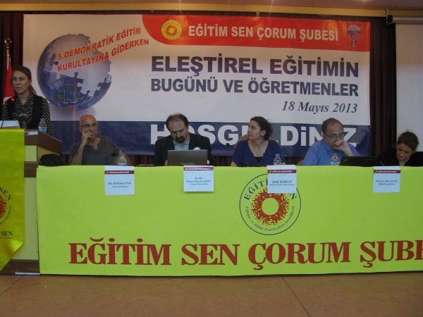 "Eleştirel Eğitimin Bugünü ve Öğretmenler" Başlıklı Sempozyum Gerçekleştirildi