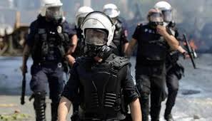 Geçmişinizi de Biliyoruz, Nasıl Polis Olduğunuzu Da! Dr. Ersin Vedat Yalnız Değildir!