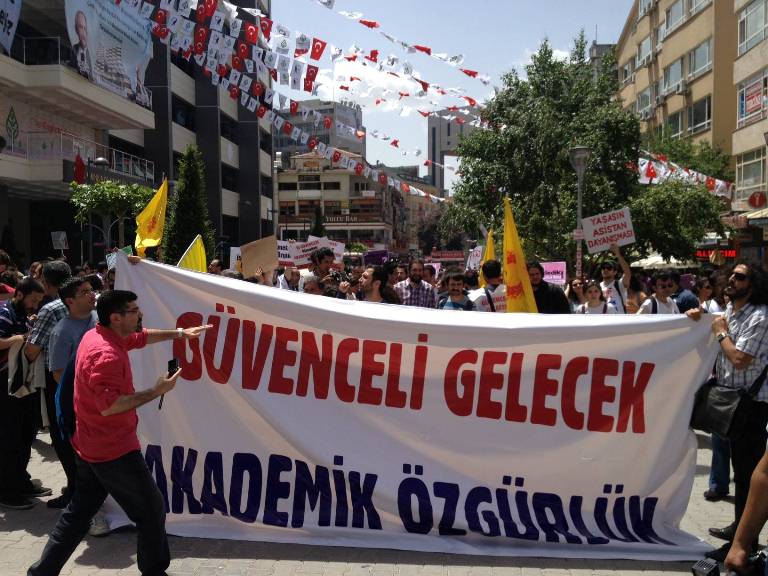 "Güvenceli İş, Akademik Özgürlük" Diyen Asistanlar Ankara’daydı