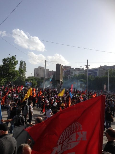 Halkın Mücadelesi Karşısında Hiçbir Güç Duramaz!