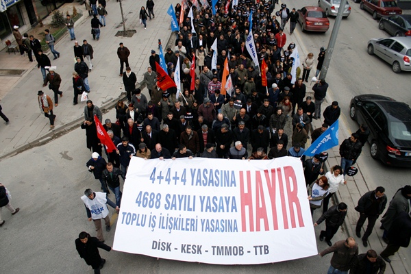 Hukuksuz Yargılama İlk Duruşmada Son Buldu!