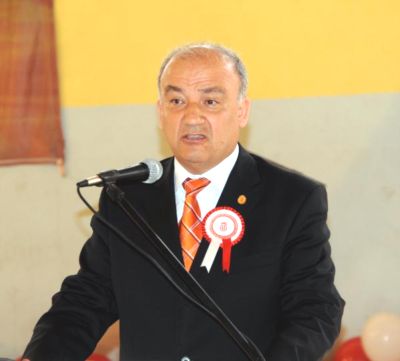 'Polisi Eleştirme, Dağa Git'