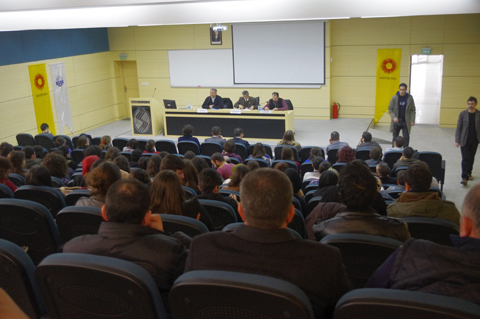 Sakarya'da Yeni YÖK Tasarısı ve Eğitimde Değişim Tartışıldı