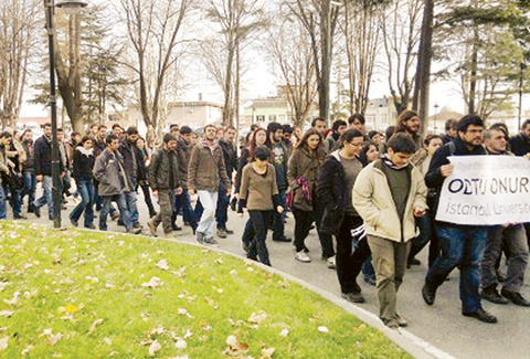 Taslağı Eleştirdiniz Kendinizi Savunun