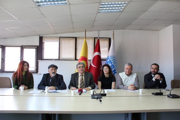 YÖK Anayasa Hükümlerini ve Toplu Sözleşme Hukukunu Çiğniyor!
