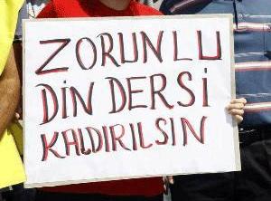 AİHM Kararına Uyulmalı, Zorunlu Din Dersi Dayatmasına Son Verilmelidir!
