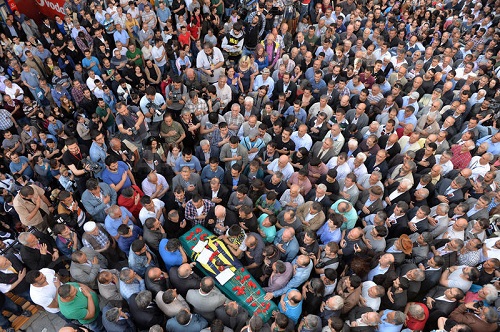 Devlet Eliyle İşlenen Cinayetler Son Bulmalı, Katiller Halka Hesap Vermelidir!
