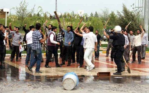 Dicle Üniversitesi Yönetimi Derhal İstifa Etmelidir!