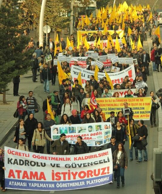 Eğitimde Personel Açıkları Kapatılmalı, İhtiyaç Kadar Öğretmen Ataması Yapılmalıdır!