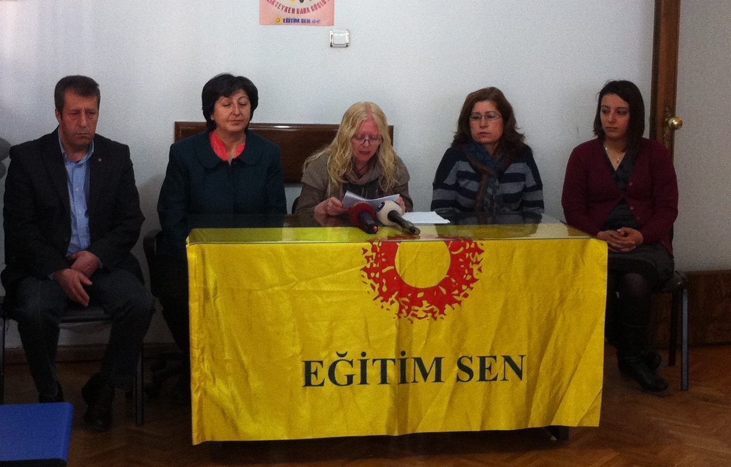 Eğitimde Siyasi Kadrolaşma Uygulamaları, Soruşturma, Sürgün ve Cezalar Artarak Devam Ediyor!