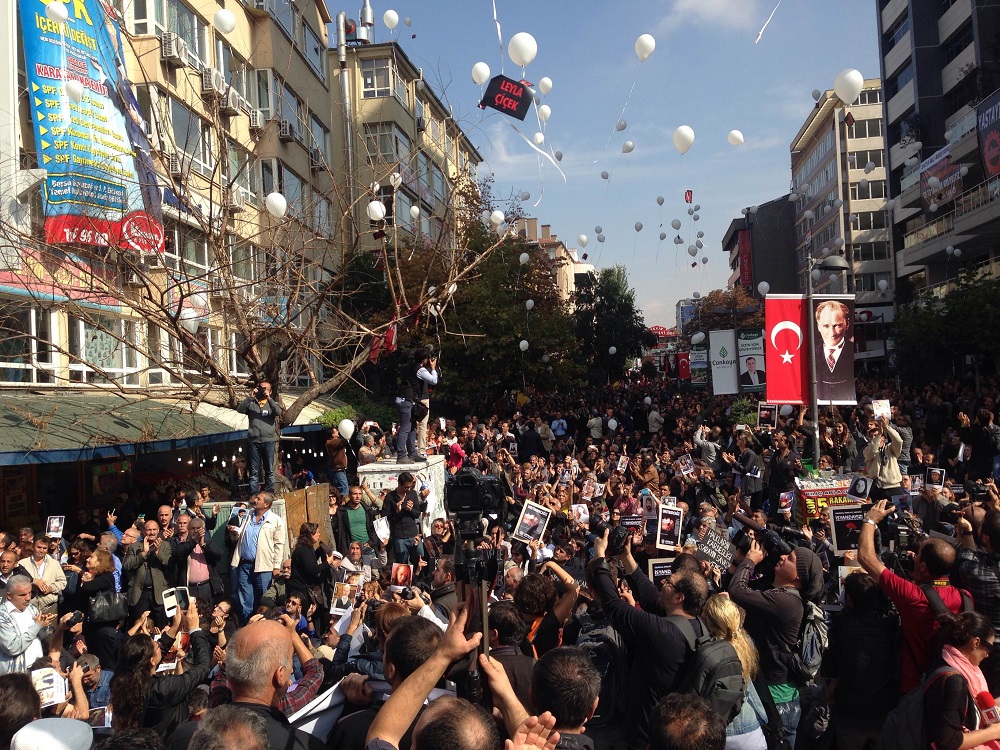Ankara’daki Katliam Protestosuna Polis Saldırdı