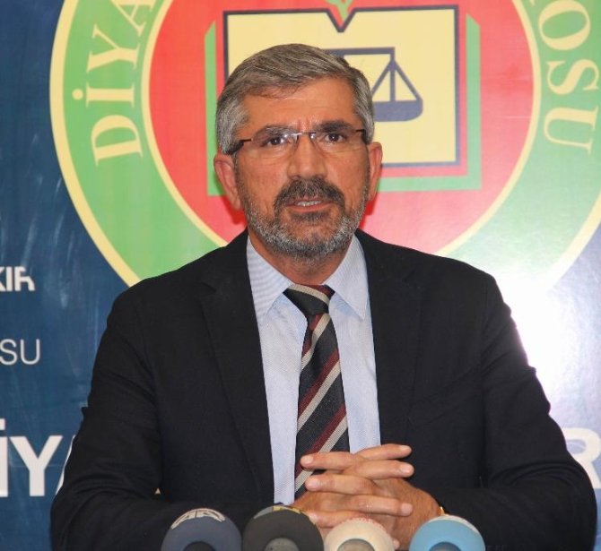 Diyarbakır Barosu Başkanı Tahir Elçi’yi Katledenleri Lanetliyoruz!