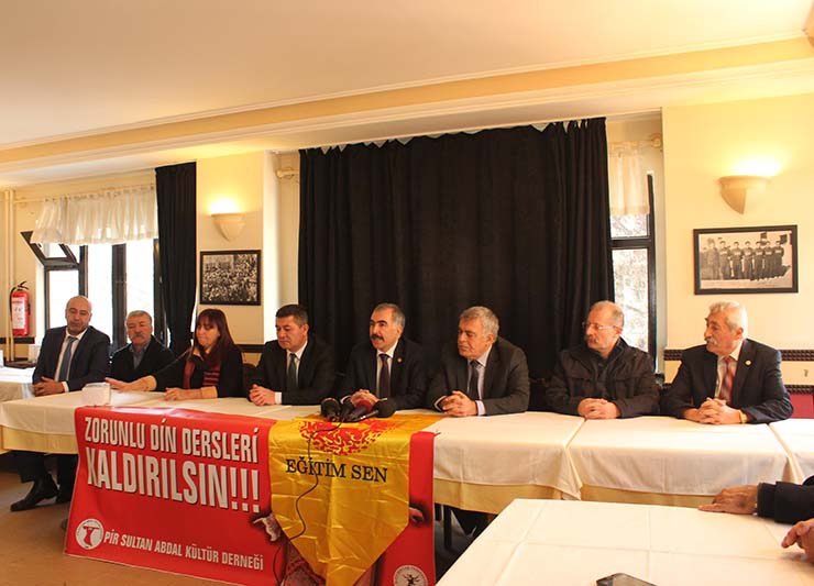 Eğitimin Dini Kurallara Göre Biçimlendirilmesine, 'Tek Din, Tek Mezhep' Dayatmasına ve Asimilasyona Karşı Herkesi, Laik - Demokratik Yaşam İçin Birlikte Mücadeleye Çağırıyoruz!