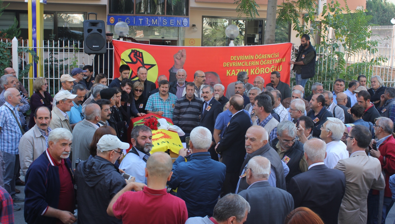 Kazım Köroğlu’nu Sonsuzluğa Uğurladık