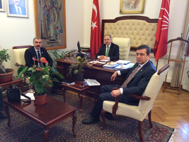 Meclis Plan ve Bütçe Komisyonu Üyeleri ile Meclis Gündemindeki Torba Yasa ile İlgili Bir Görüşme Gerçekleştirildi