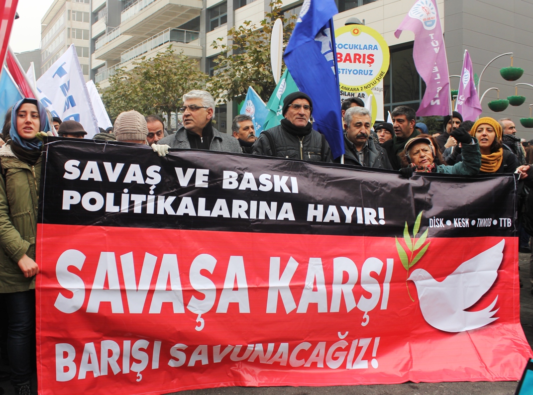 Savaşa Karşı Barışı Savunanlar Grevde!