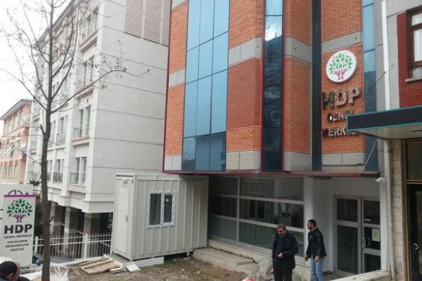 Siyasi İktidarın Şiddete ve Ayrımcılığa Dayalı Dili Yeni Provokasyon ve Saldırılara Zemin Hazırlamaktadır!