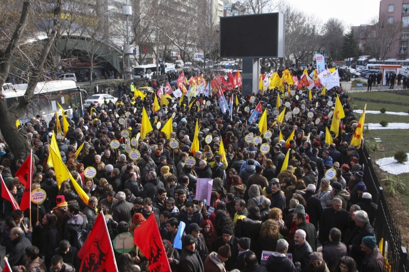 Türkiye'nin Dört Bir Yanında Laik, Bilimsel, Anadilinde Eğitim, Demokratik Yaşam İçin İş Bıraktık!