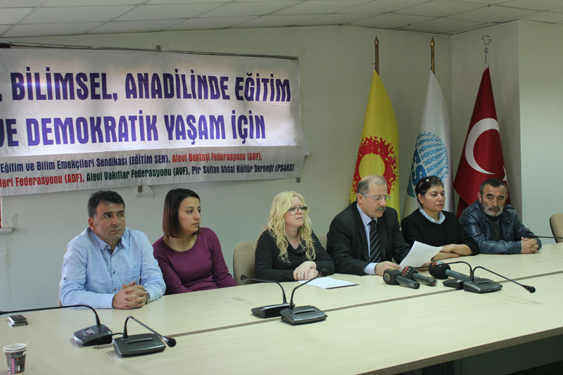 Zorunlu Din Dersleri Kaldırılsın! Laik - Bilimsel - Anadilinde Eğitim İstiyoruz!