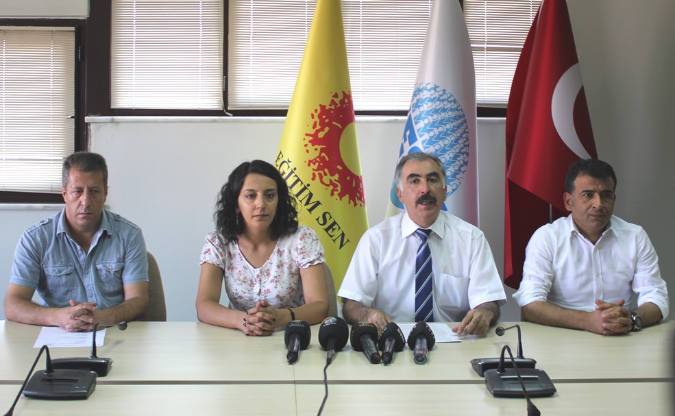 Bir Üyemiz Dahi Darbecilerle, Gülen Cemaatiyle İlişkilendirilemez! Bu Sürecin Cadı Avına Dönüştürülmesini Kabul Etmiyoruz!