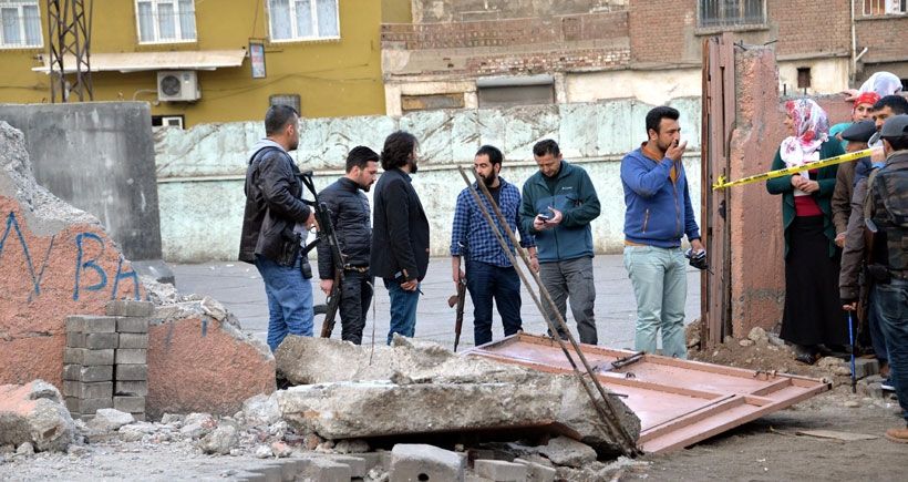 Çocuklar Öldürülmesin, Yaşam Hakkına ve Eğitim Hakkına Saygı Gösterilsin!