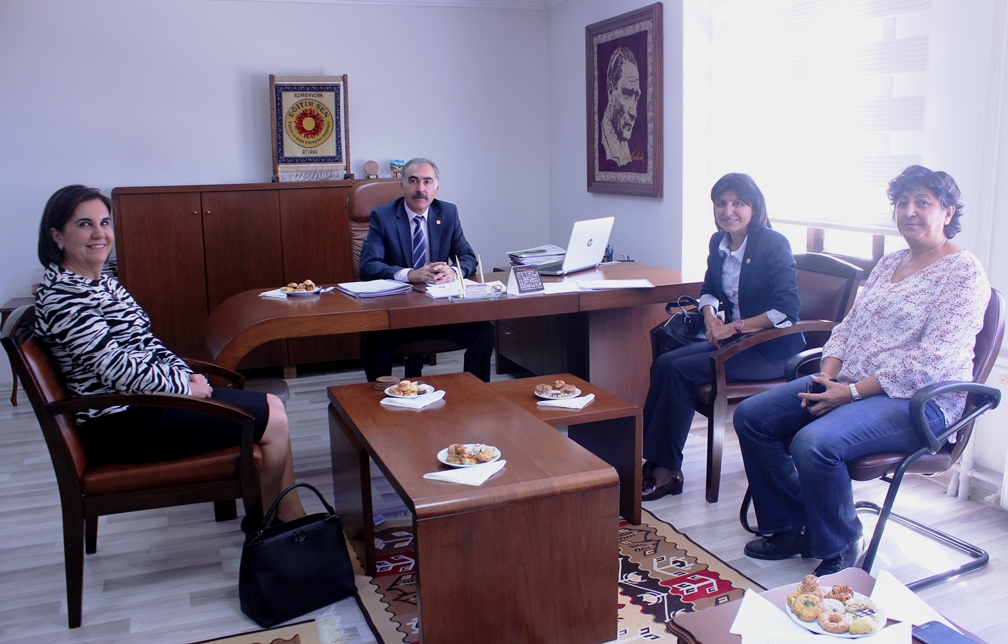 Eğitim Komisyonu'nun CHP'li Üyeleri Sendikamızı Ziyaret Etti