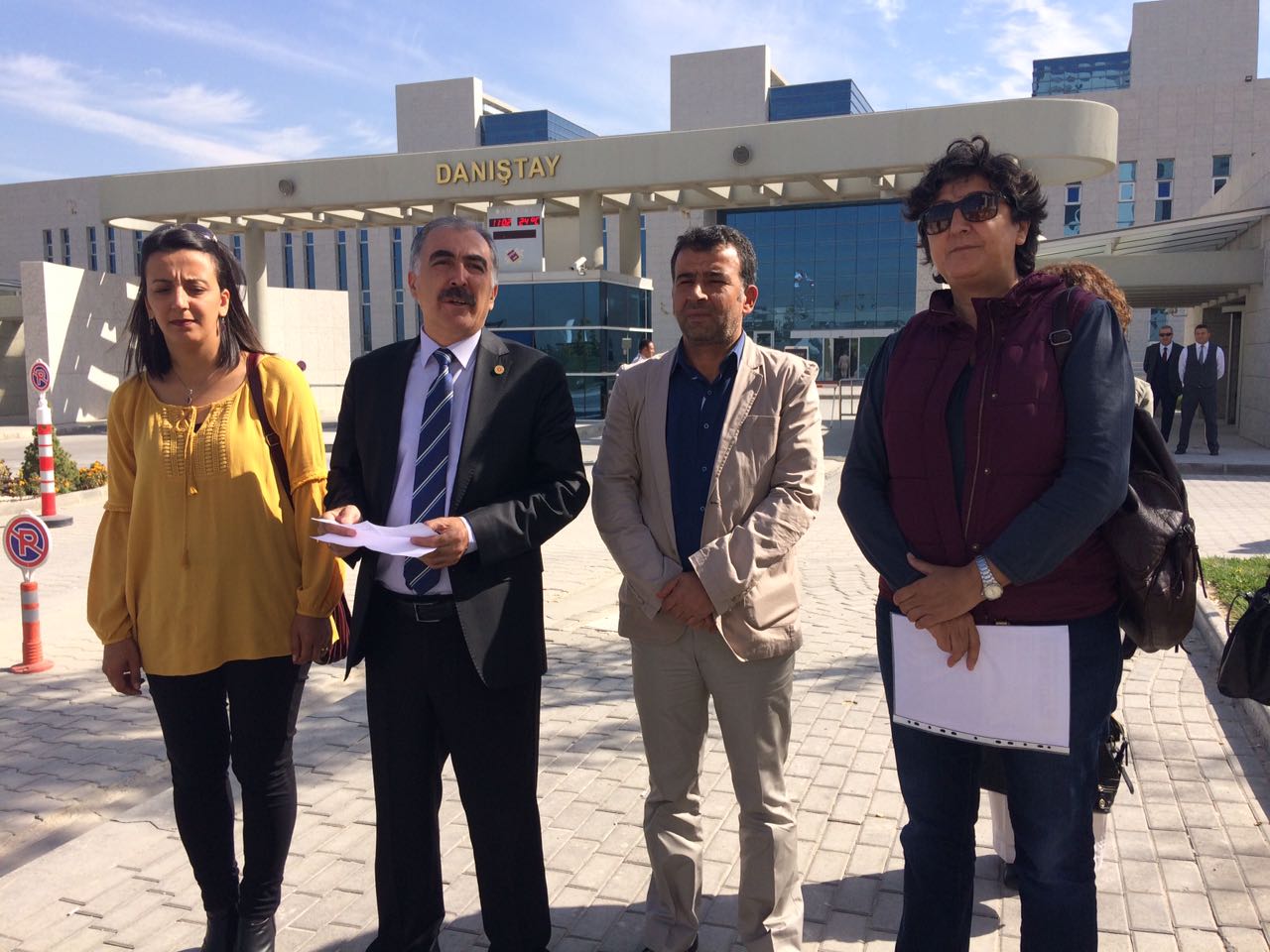 Kamuda Gerçekleştirilen Hukuk Dışı İhraçların İptali İçin Danıştay’a Dava Açıyoruz!