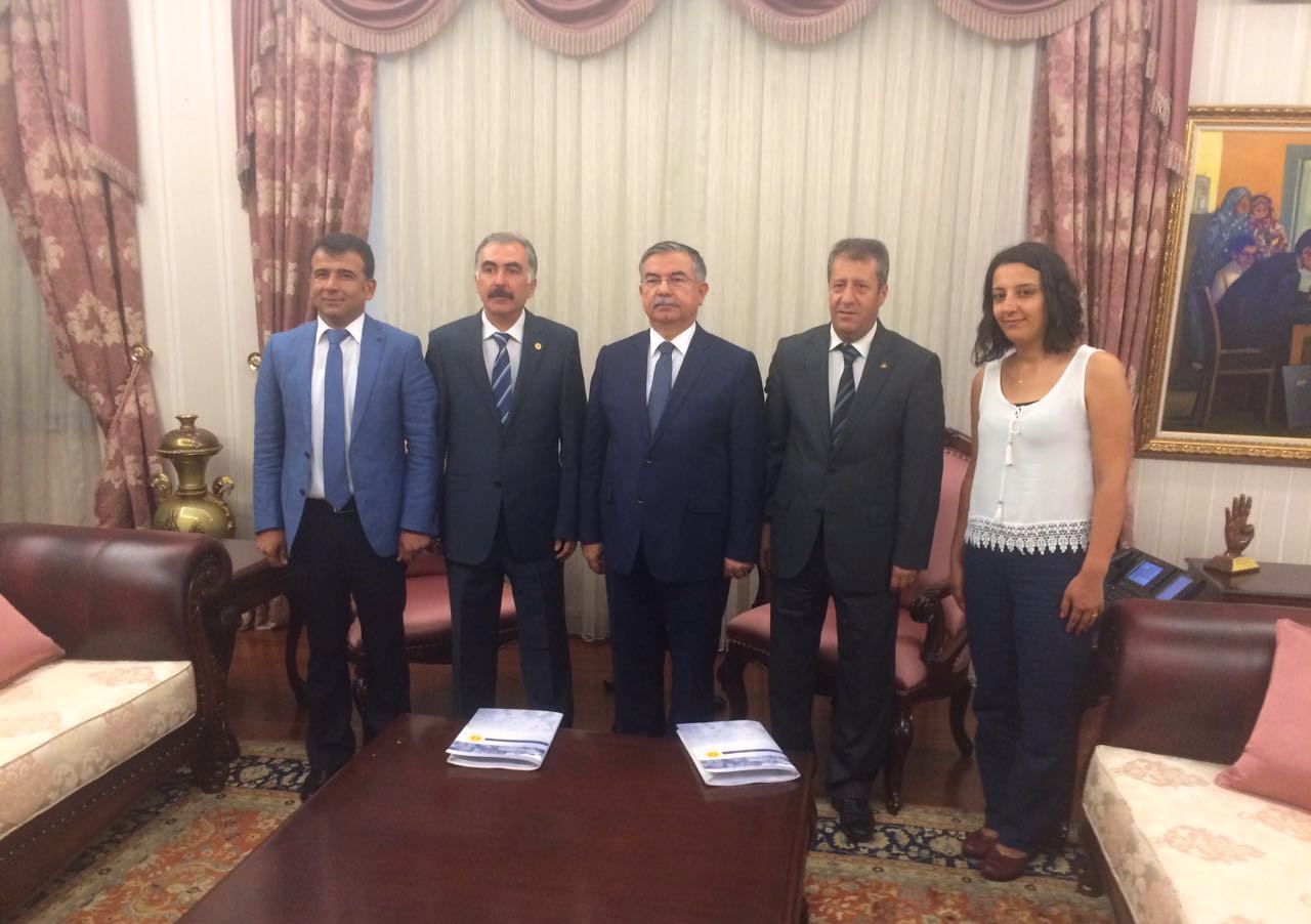 MYK Üyelerimiz Milli Eğitim Bakanı İsmet Yılmaz İle 15 Temmuz Soruşturmalarını ve 2010 KPSS’nin İptal Edilmesini Görüştü