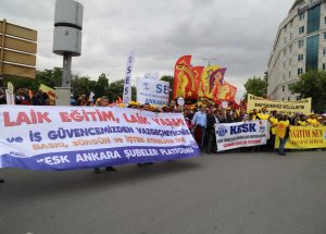 Susmayacağız! Sinmeyeceğiz! Boyun Eğmeyeceğiz! Laiklik ve İş Güvencemiz İçin Alanlardaydık!
