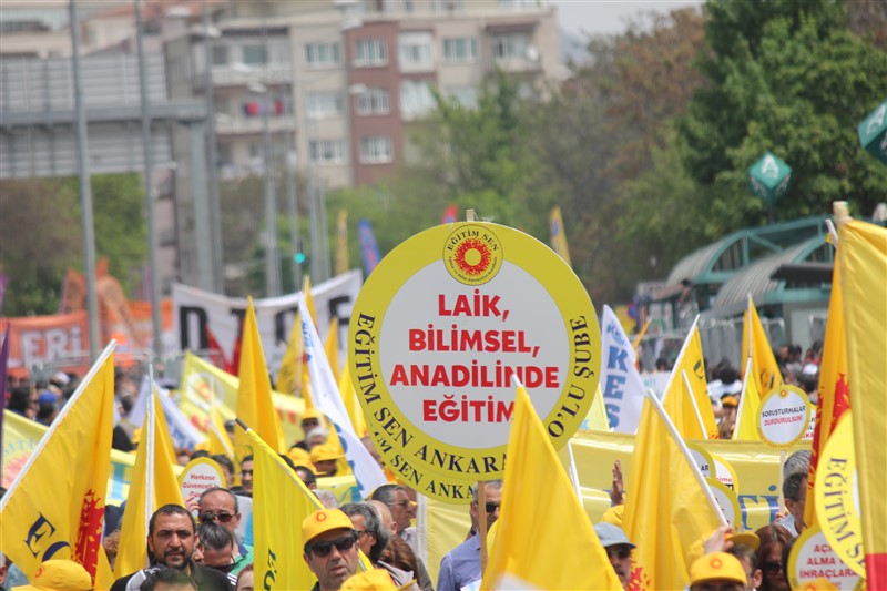 Eğitim Kurumlarında İktidar Eliyle Dinselleştirme Uygulamaları Artarak Sürüyor!