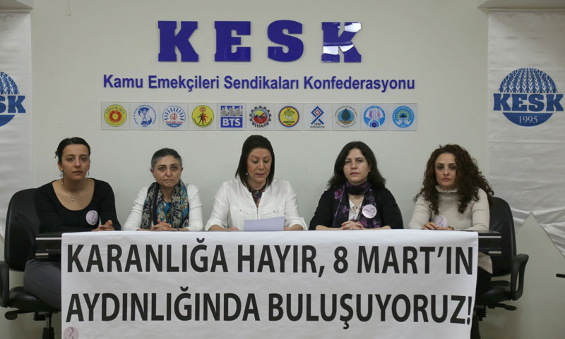 Yasaklara ve Karanlığa Hayır! 8 Mart'ın Aydınlığında Buluşuyoruz!