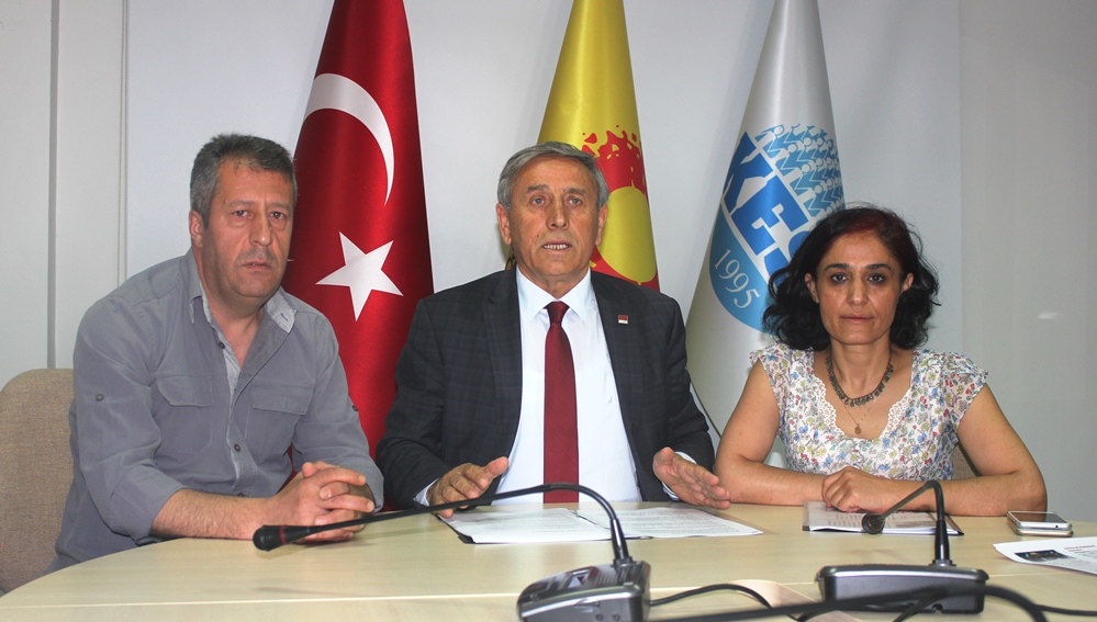 Yıldırım Kaya'dan AKP'ye Tasdikname