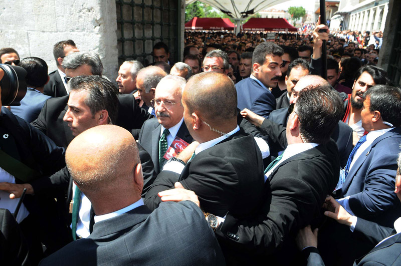 CHP Lideri Kılıçdaroğlu'na Yapılan Saldırıyı Kınıyoruz